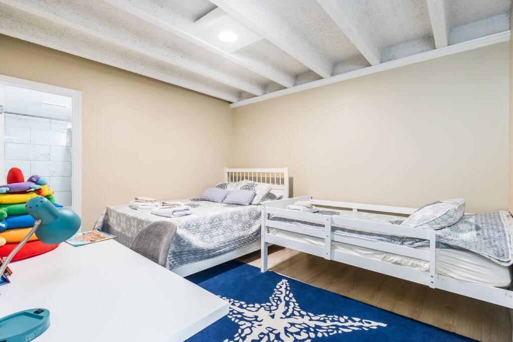 Апартаменти Jada Buildingnewly Remodeled, Pool Оушен-Сіті Екстер'єр фото